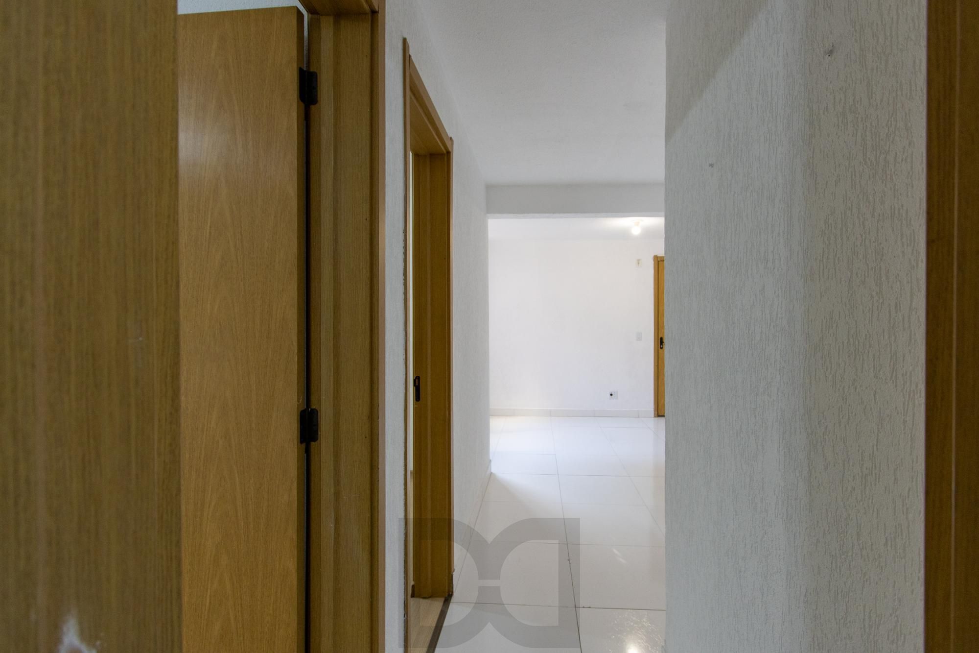 Apartamento reformado, 2 dormitórios, 1 vaga — foto 18