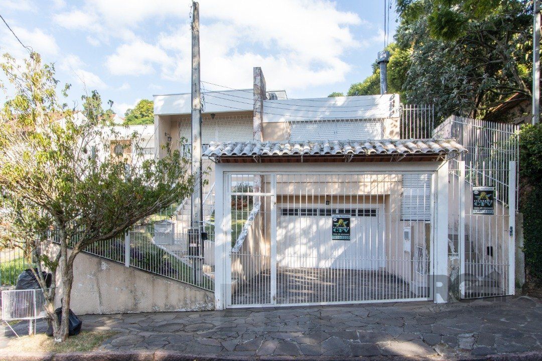 Espetacular 2 Casa Residencial de 5 Quartos e Piscina em Porto Alegre — foto 30