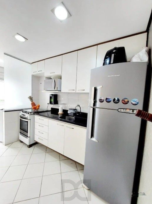 Apartamento de 3 dormitórios, 1 suíte e 1 vaga de garagem. — foto 9