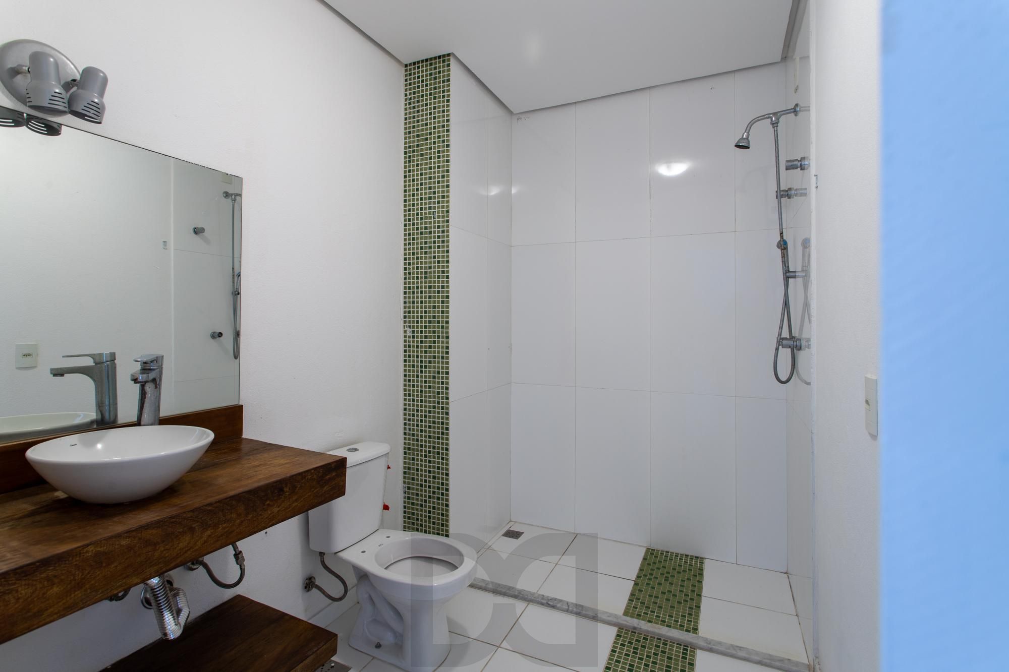 Casa em condomínio no Terra Ville .Esta casa de alto padrão, dispõe de 4 suítes — foto 58