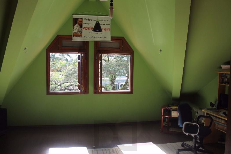Casa para Venda - 290.67m², 4 dormitórios, sendo 1 suites, 4 vagas - Camaquã — foto 25