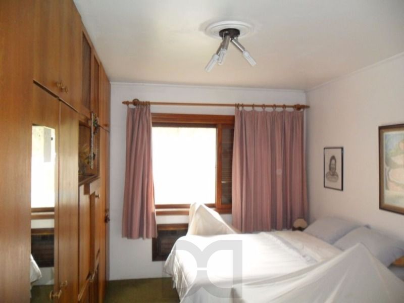 Casa para Venda - 290m², 3 dormitórios, sendo 1 suites, 3 vagas - Nonoai — foto 8
