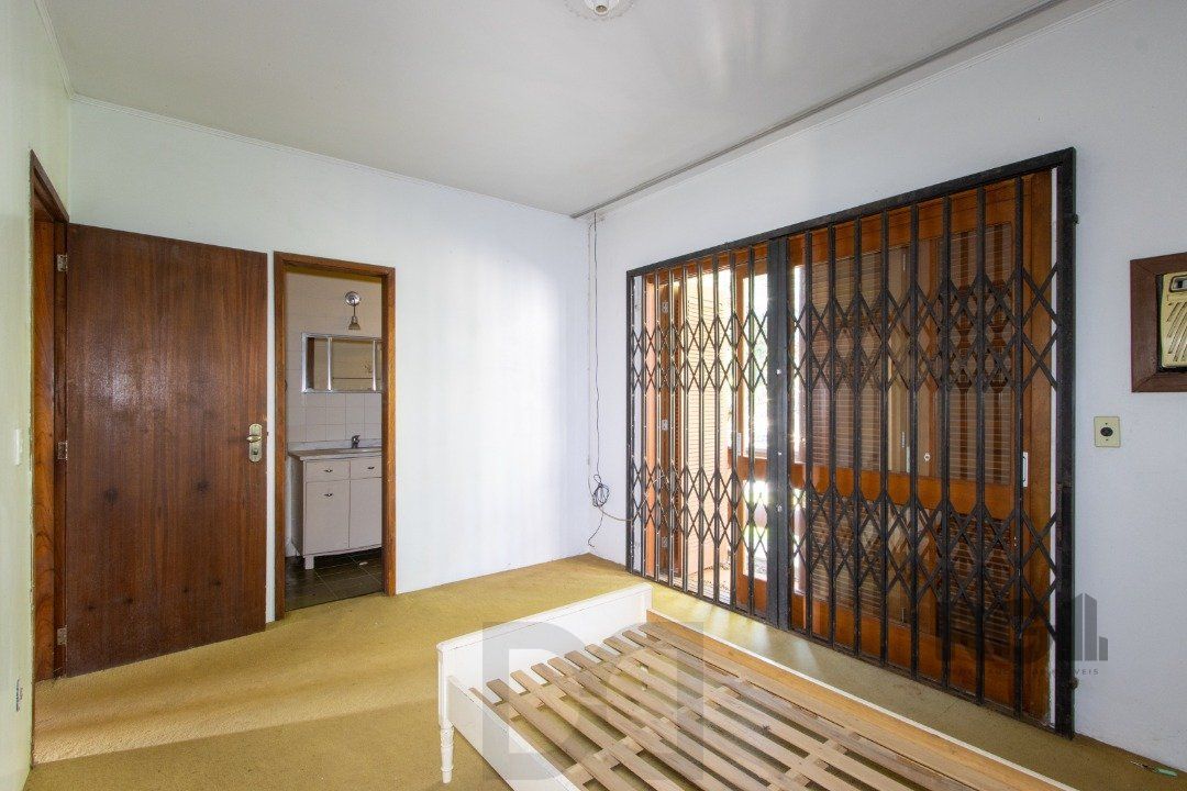 Casa para Venda - 361.95m², 4 dormitórios, sendo 2 suites, 3 vagas - Nonoai — foto 27