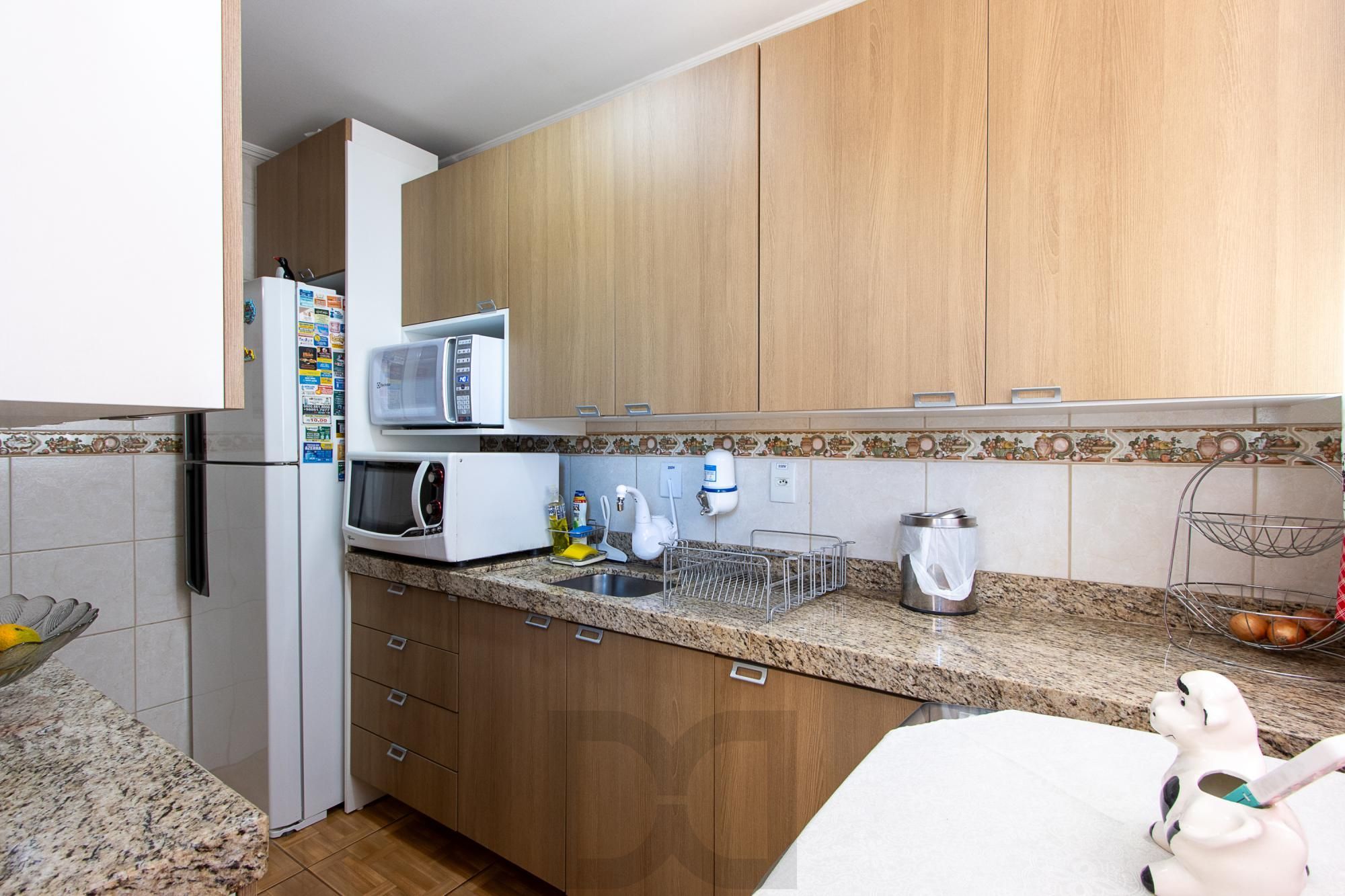 Apartamento de 2 dormitórios no bairro Medianeira. — foto 12