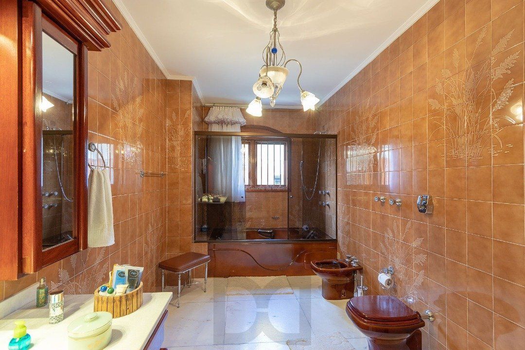 Casa para Venda - 725m², 4 dormitórios, sendo 1 suites, 4 vagas - Vila Assunção — foto 21