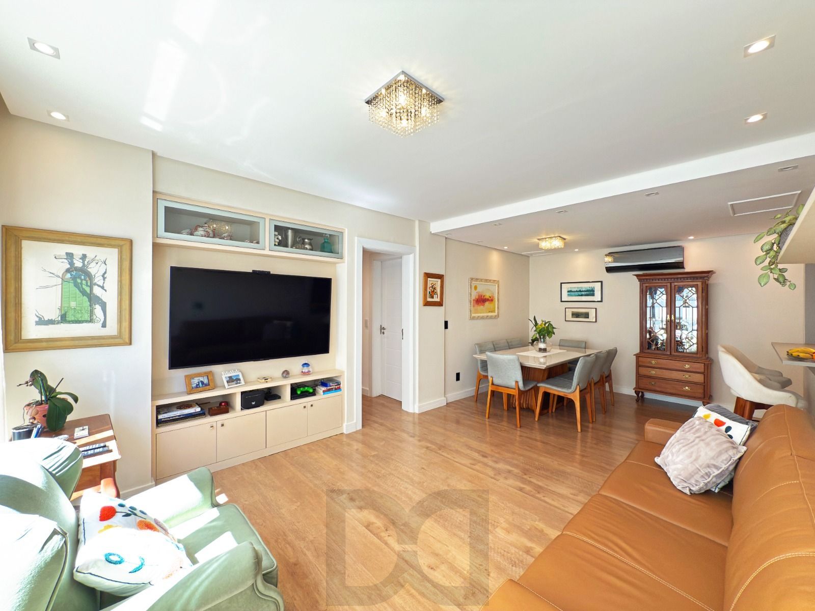 Excelente apartamento de 3 dormitórios, 1 suíte e 2 vagas de garagem. — foto 1