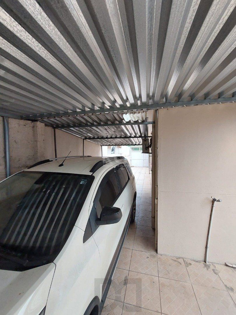Casa para Venda - 184m², 3 dormitórios, sendo 1 suites, 4 vagas - Cristal — foto 18