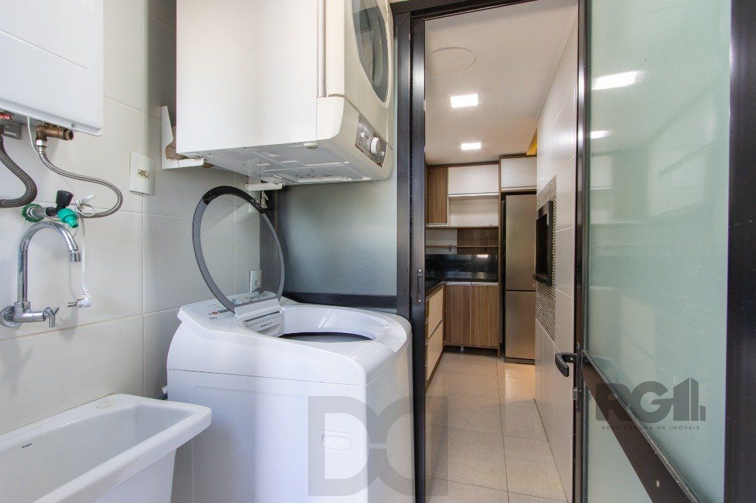 **Apartamento Residencial com 3 Quartos e 3 Banheiros em Camaquã, Porto Alegre, RS** — foto 22