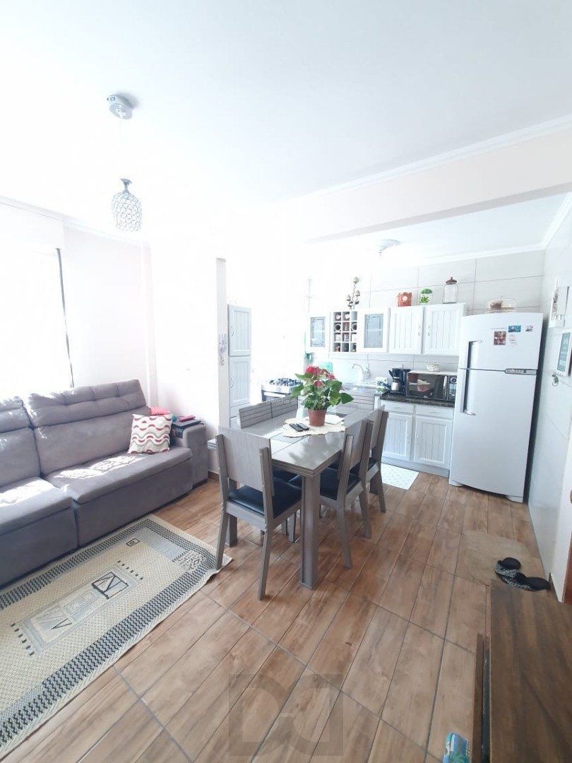 Apartamento para Venda - 47.19m², 2 dormitórios, Camaquã — foto 2