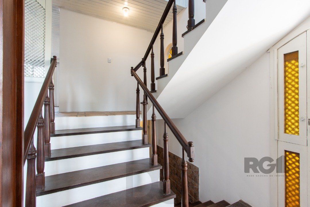 Casa para Venda - 337m², 3 dormitórios, sendo 1 suites, 3 vagas - Cristal — foto 8