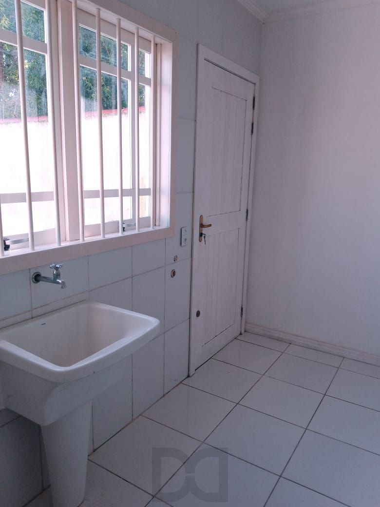 Amplo sobrado com 3 dormitórios — foto 12