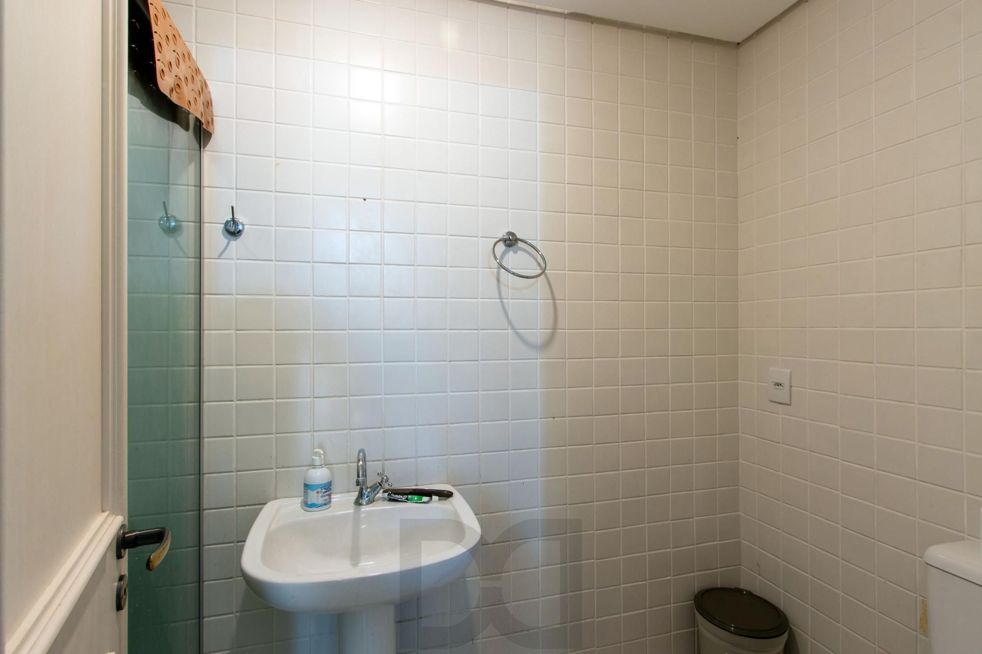 Casa térrea/2.371m2 de terreno no Condomínio Terra Ville, com fundo para o lago. — foto 67