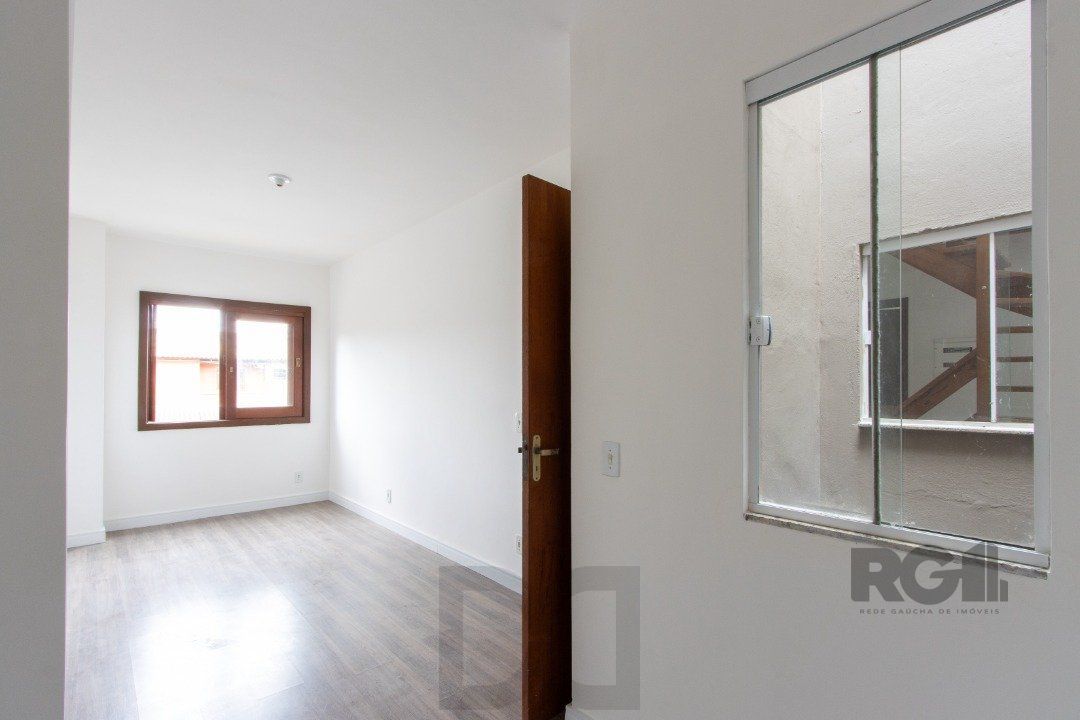 Sobrado 2 dormitórios mais terreno de esquina de 192m2 — foto 25