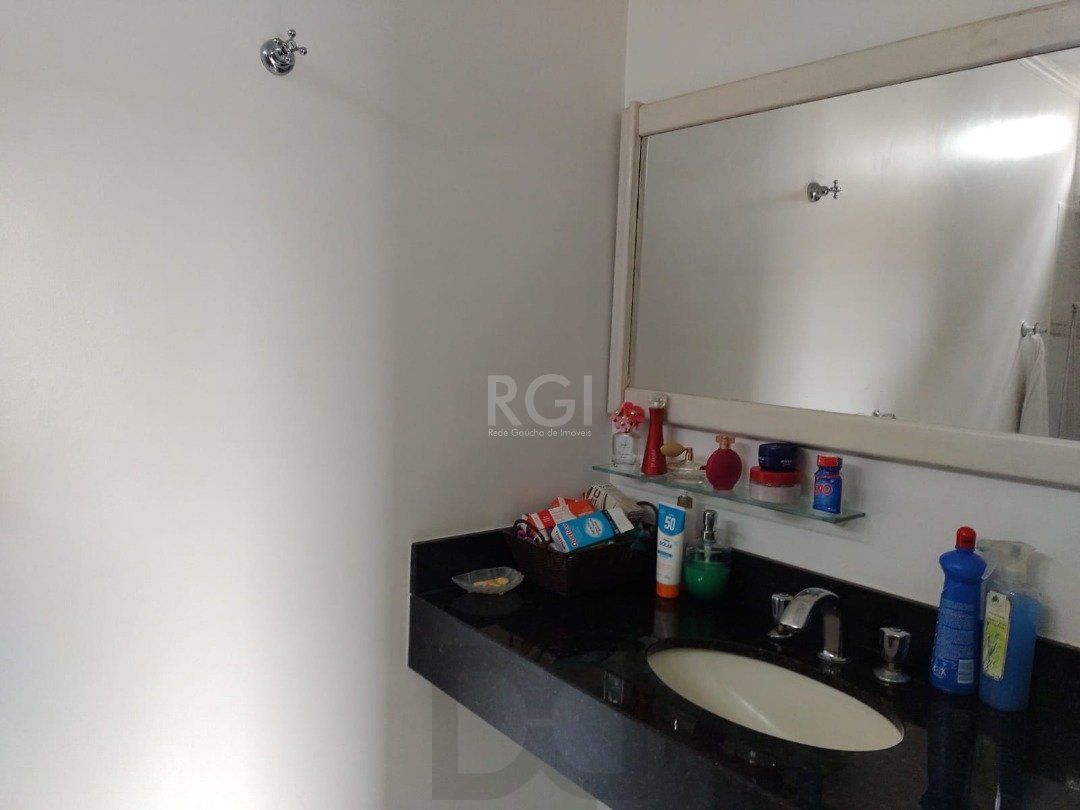 Casa para Venda - 200m², 4 dormitórios, sendo 1 suites, 3 vagas - Ipanema — foto 21