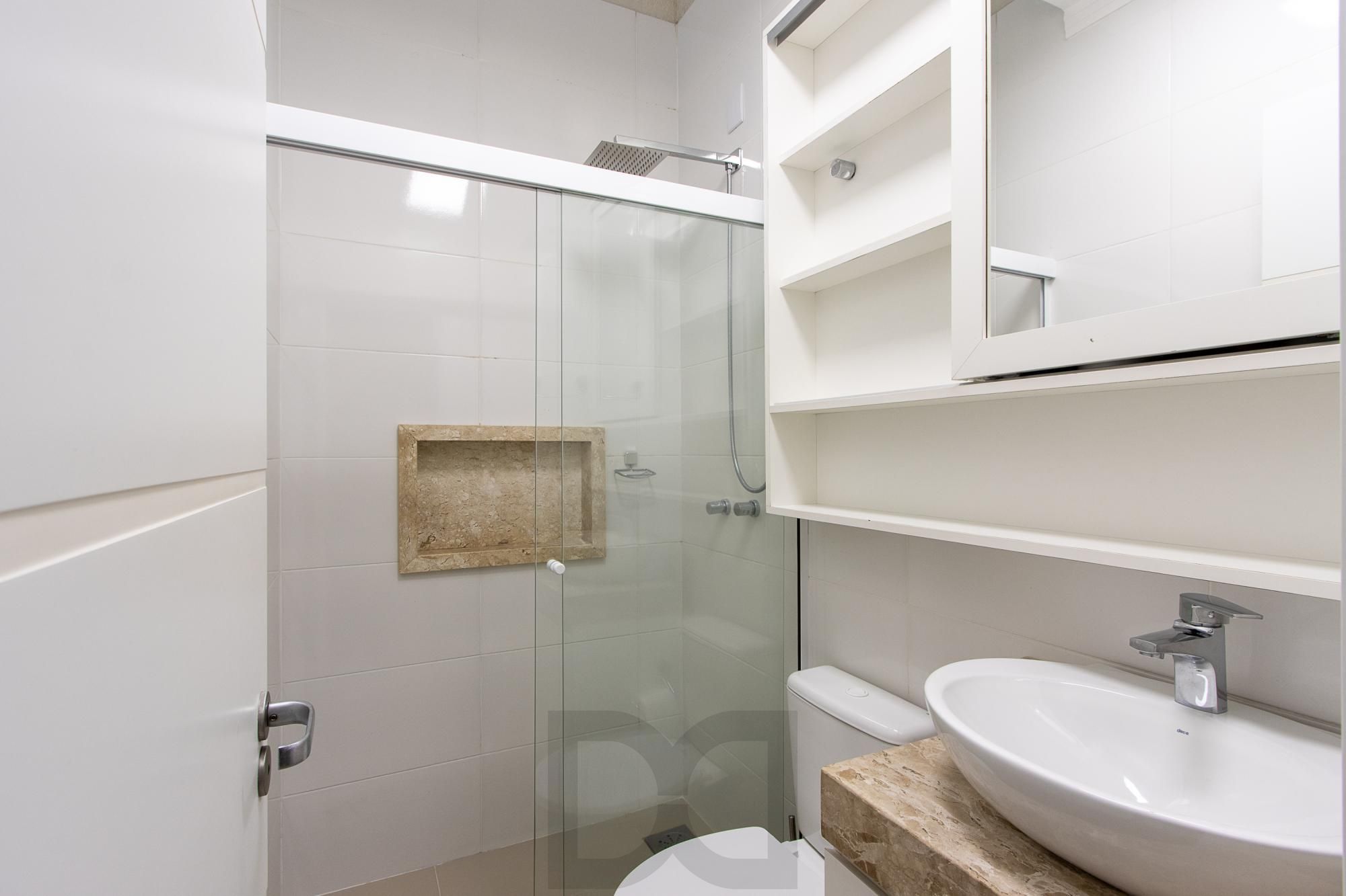 Ótima casa com 3dormitórios 1 suite no bairro Tristeza — foto 22