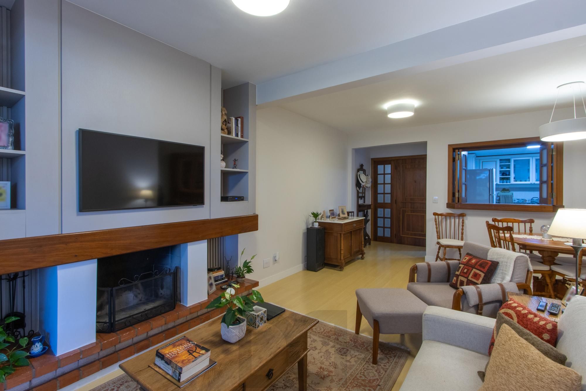 Apartamento de 4 dormitórios, 1 suíte e 2 vagas escrituradas - Bairro Ipanema. — foto 12