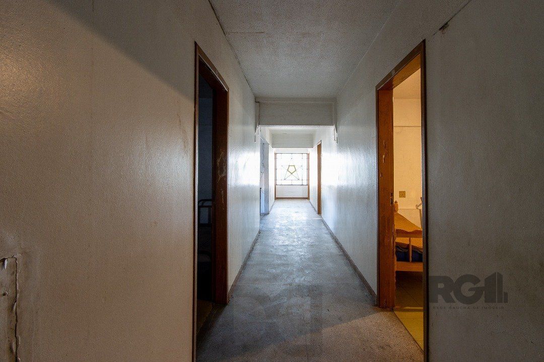 Prédio com 1063m², distribuídos em quatro pavimentos — foto 22