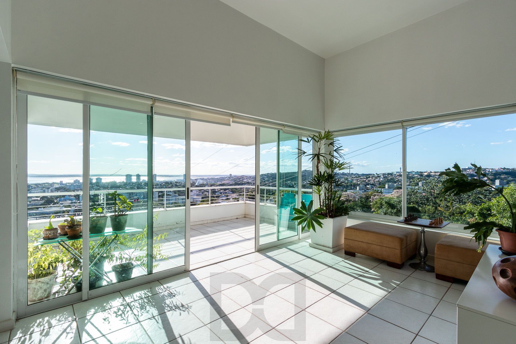 Casa para Venda - 470m², 3 dormitórios, sendo 1 suites, 6 vagas - Nonoai — foto 17