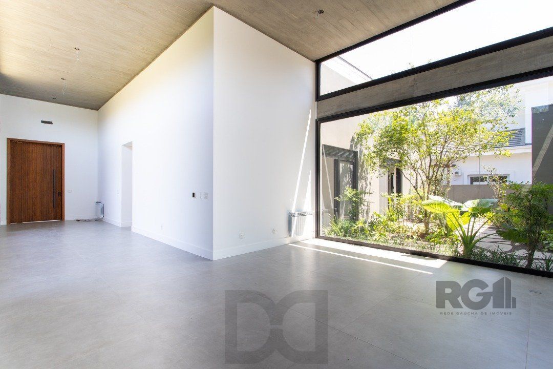 A Casa Le Mans, uma residência térrea de esquina com 389,48m2 de área coberta — foto 7
