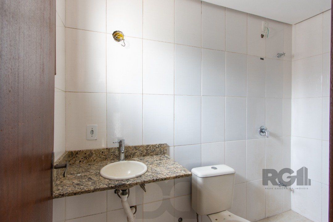 Sobrado 2 dormitórios mais terreno de esquina de 192m2 — foto 4