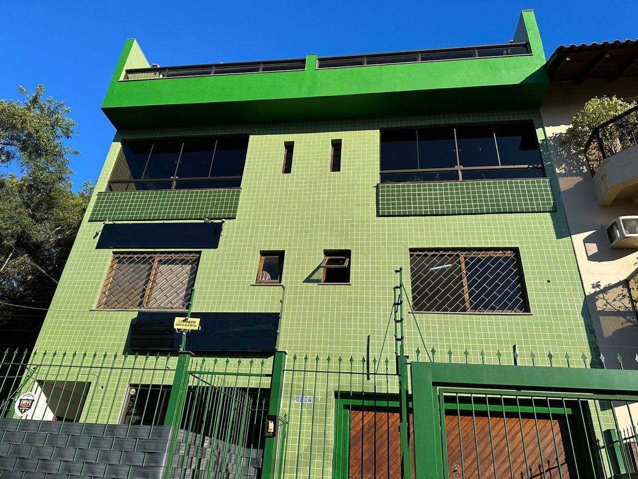 Prédio Misto à venda, Comercial/Residencial, com 637,00 privativos, 5 vagas - Bairro Camaquã — foto 1