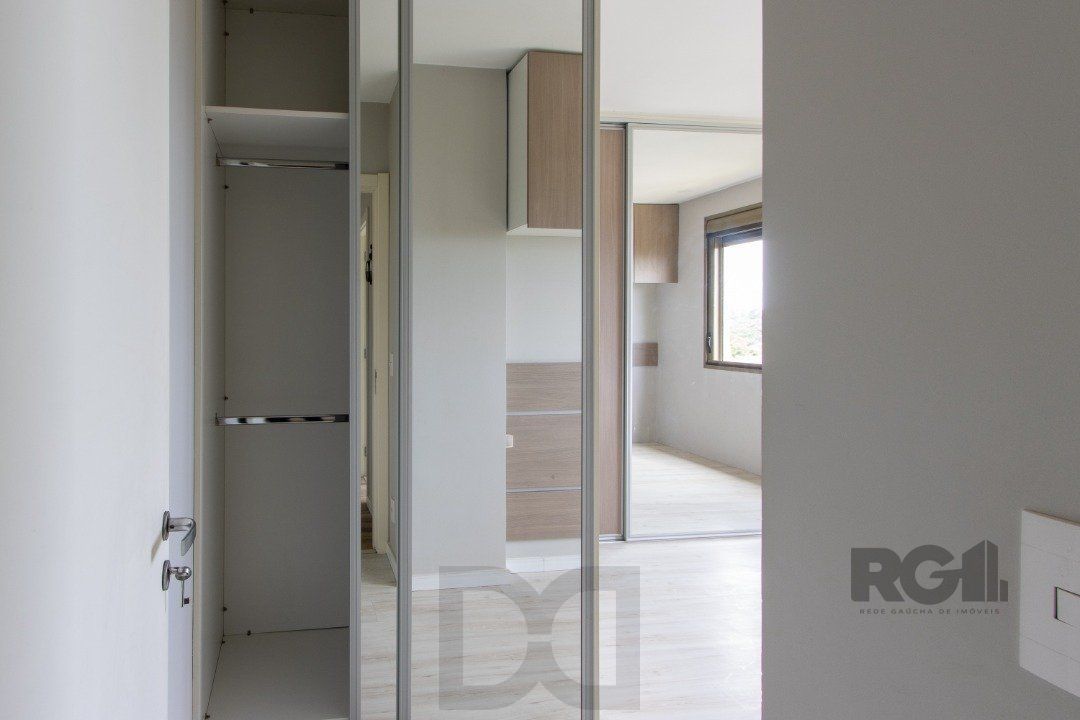 Apartamento em Porto Alegre, no bairro Cavalhada, com 3 dormitório(s), e 3 banheiros, à venda. — foto 18