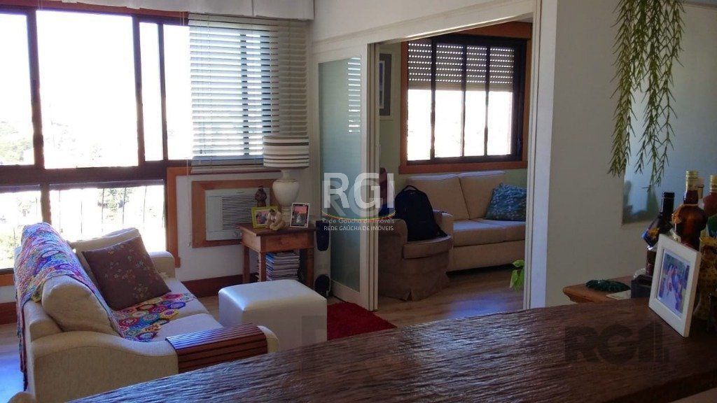 Apartamento para Venda - 90m², 3 dormitórios, sendo 1 suites, 1 vaga - Passo da Areia — foto 2