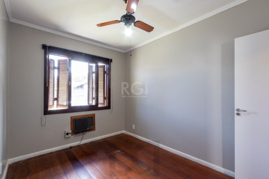 Casa para Venda - 202m², 3 dormitórios, sendo 1 suites, 2 vagas - Cristal — foto 20
