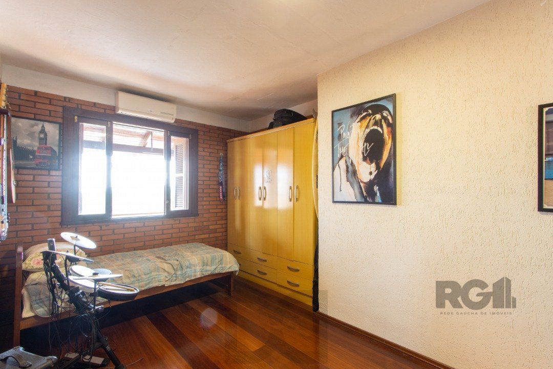 Casa para Venda - 220m², 3 dormitórios, sendo 2 suites, 5 vagas - Espirito Santo — foto 15