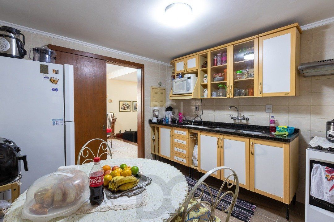 Casa a venda com piscina, 4 quartos, sendo 1 suite, 3 vagas — foto 8