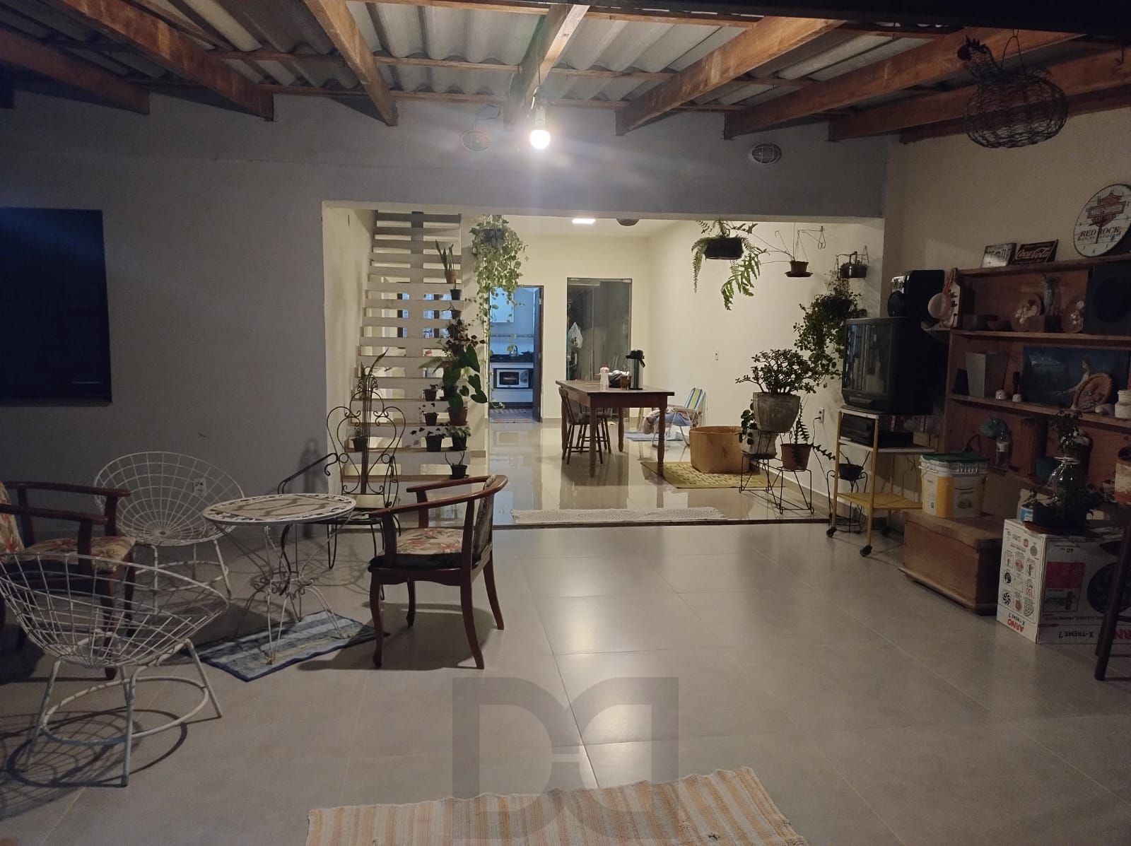 Casa para Venda - 182m², 2 dormitórios, sendo 1 suites, 3 vagas - Lami — foto 7