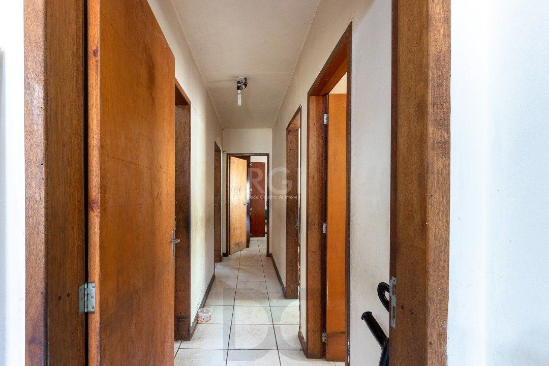 Casa para Venda - 149.99m², 6 dormitórios, sendo 2 suites, Nonoai — foto 9