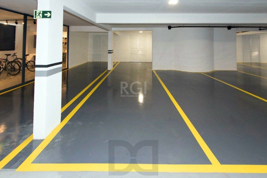 Cobertura para Venda - 230.43m², 3 dormitórios, sendo 3 suites, 2 vagas - Menino Deus — foto 33