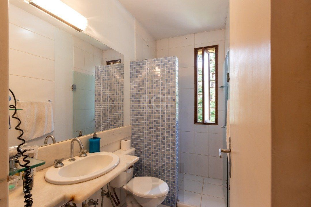 Casa para Venda - 435m², 4 dormitórios, sendo 4 suites, 4 vagas - Cristal — foto 55
