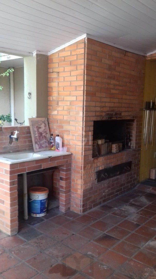 terreno localizado no bairro Menino Deus, podendo ser construído prédio comercial, localização privilegiada. — foto 4