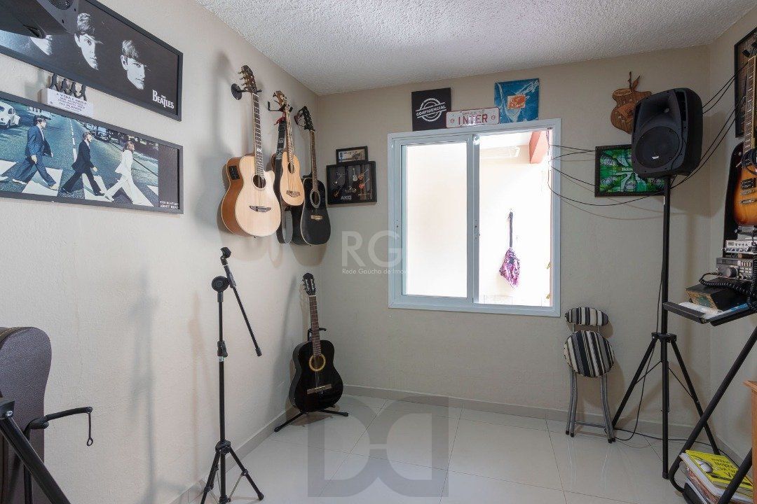 Sobrado para Venda - 150m², 3 dormitórios, sendo 1 suites, 1 vaga - Morro Santana — foto 8