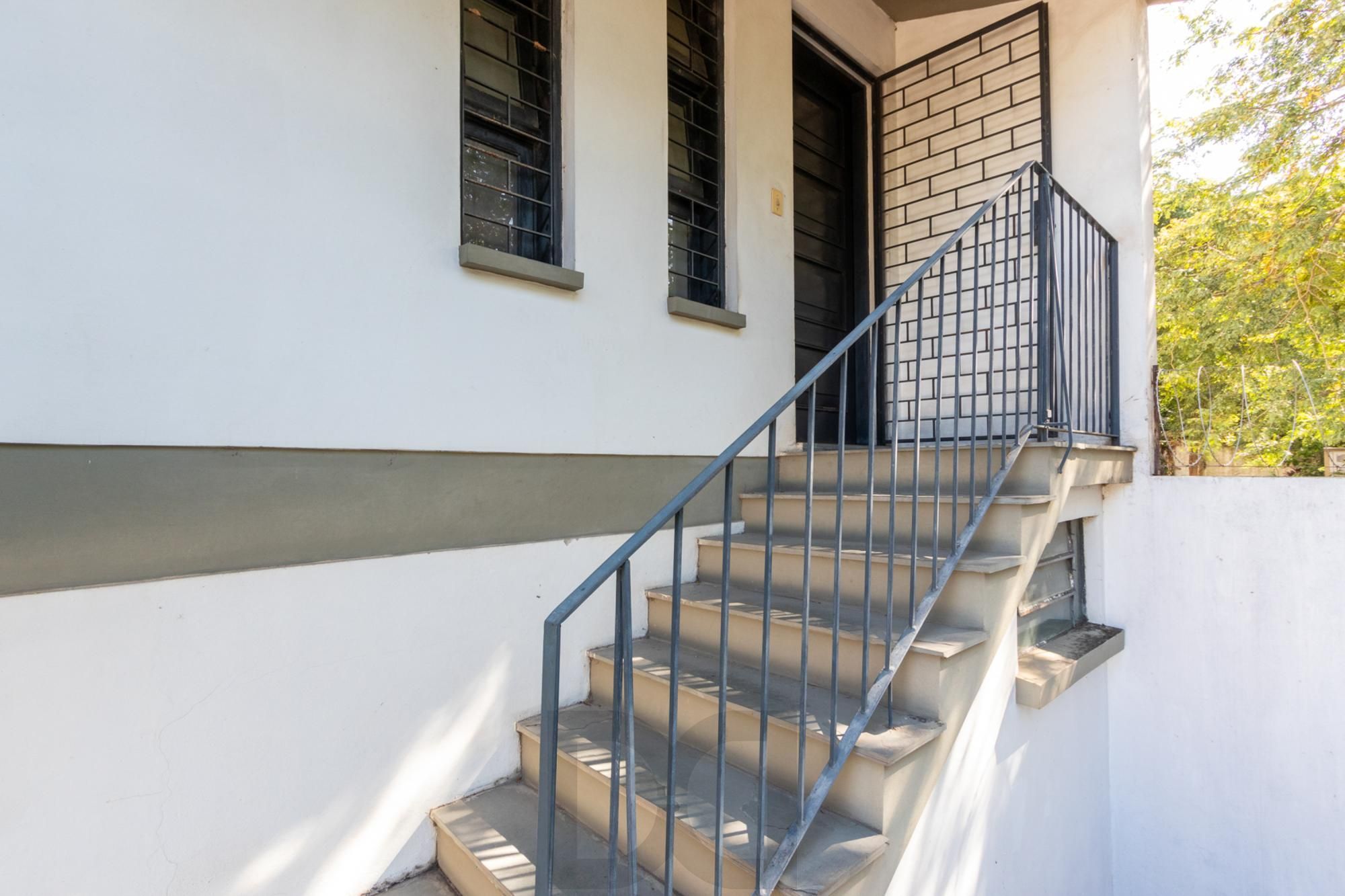 Casa para Venda - 286.28m², 2 dormitórios, sendo 1 suites, 3 vagas - Santa Tereza — foto 4
