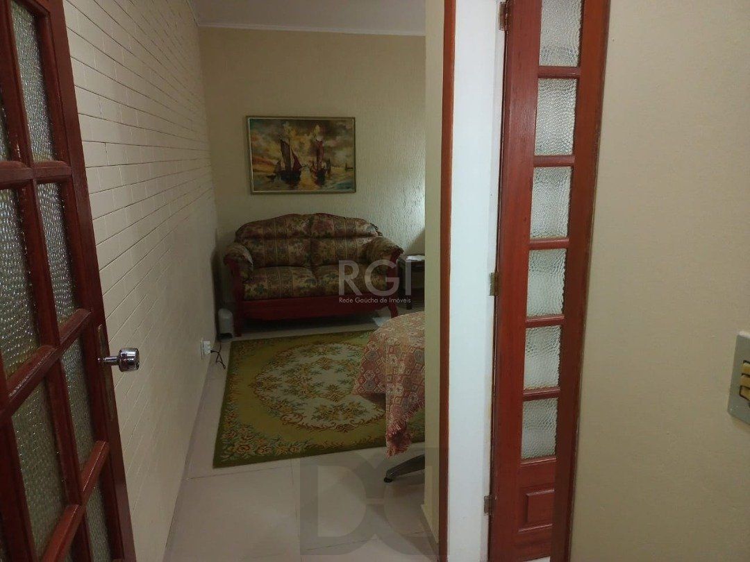 Casa para Venda - 220m², 3 dormitórios, sendo 1 suites, 1 vaga - Camaquã — foto 16