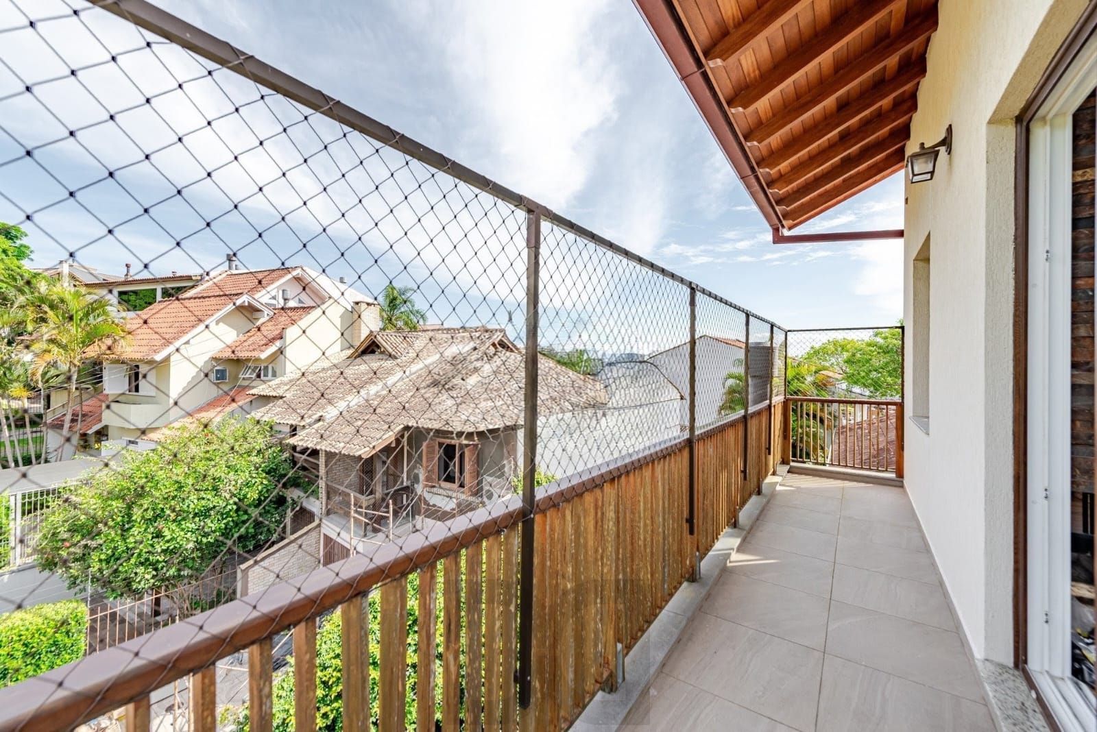 Excelente casa de 3 quartos, 1 suíte e 2 vagas no bairro Ipanema! — foto 22