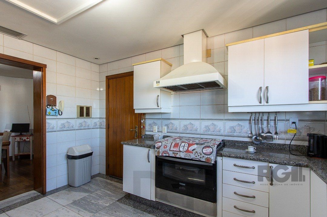 Casa para Venda - 450m², 4 dormitórios, sendo 4 suites, 5 vagas - Vila Assunção — foto 19