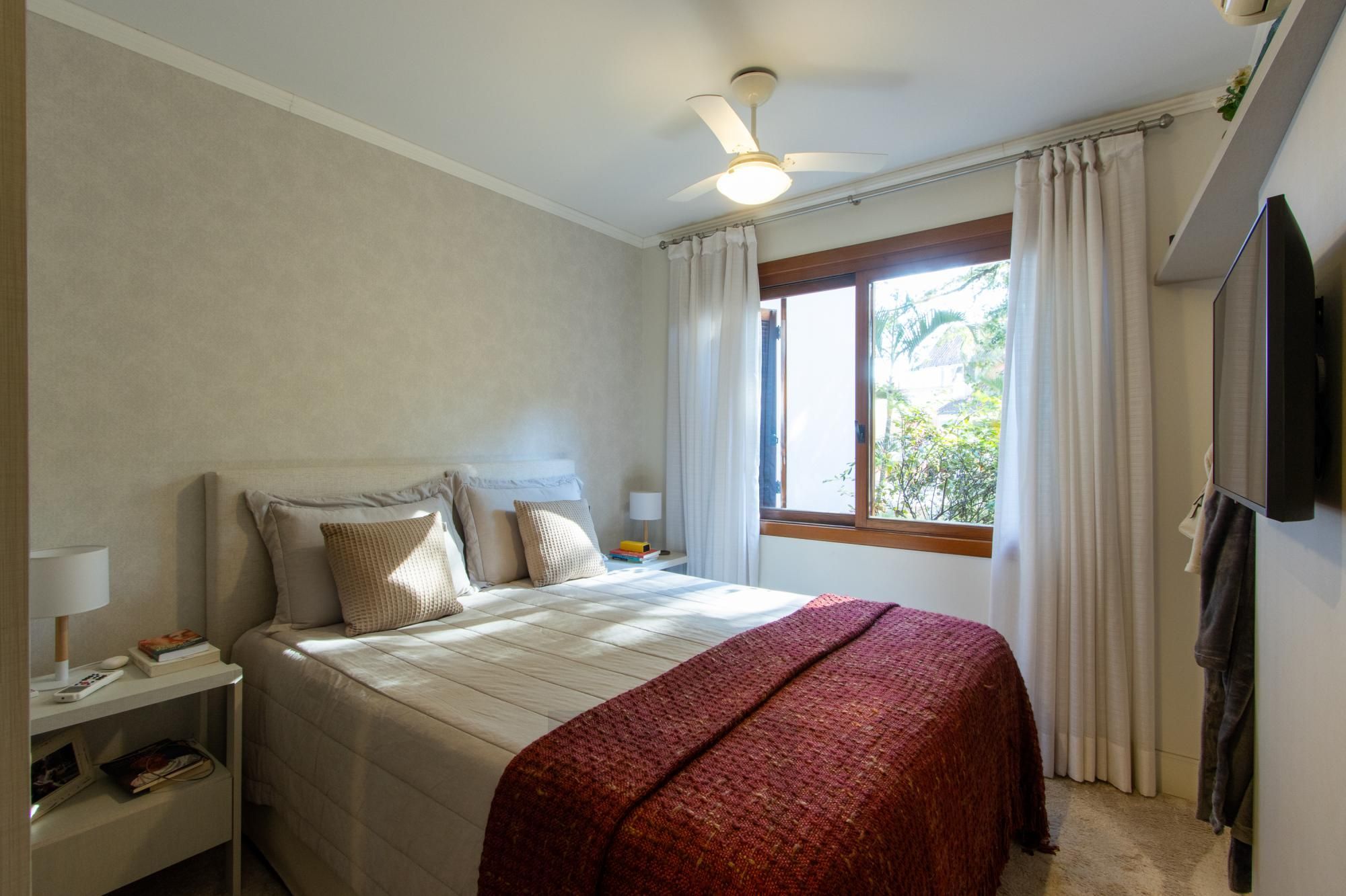 Apartamento de 4 dormitórios, 1 suíte e 2 vagas escrituradas - Bairro Ipanema. — foto 33