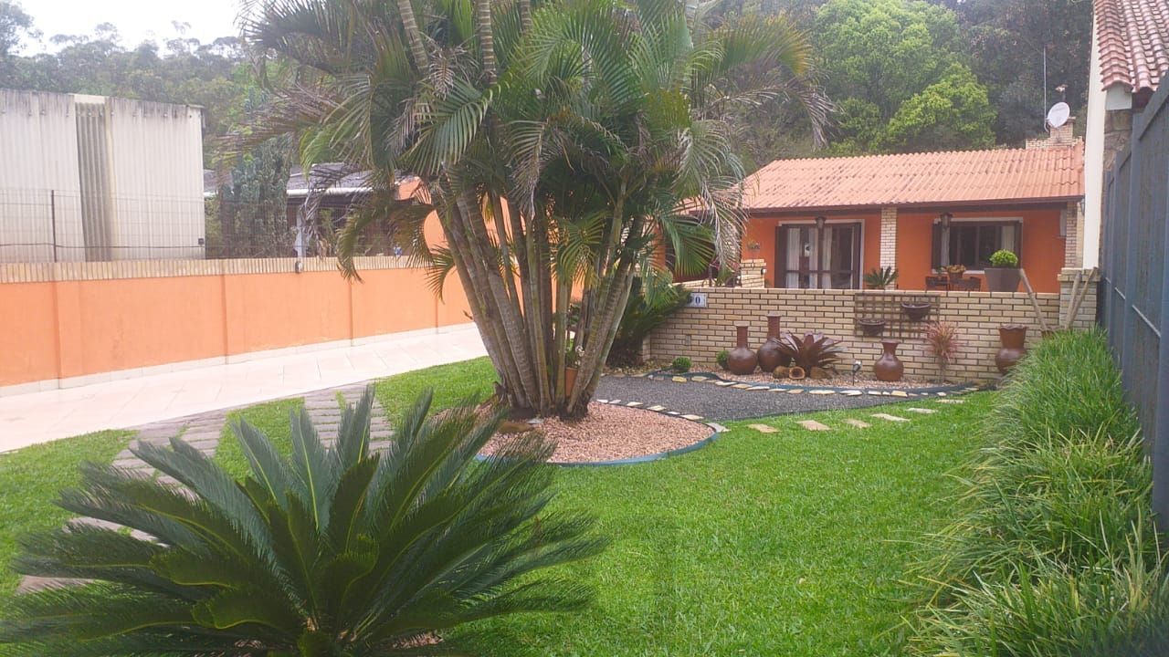 Casa para Venda - 198m², 2 dormitórios, 2 vagas - Belém Novo — foto 2