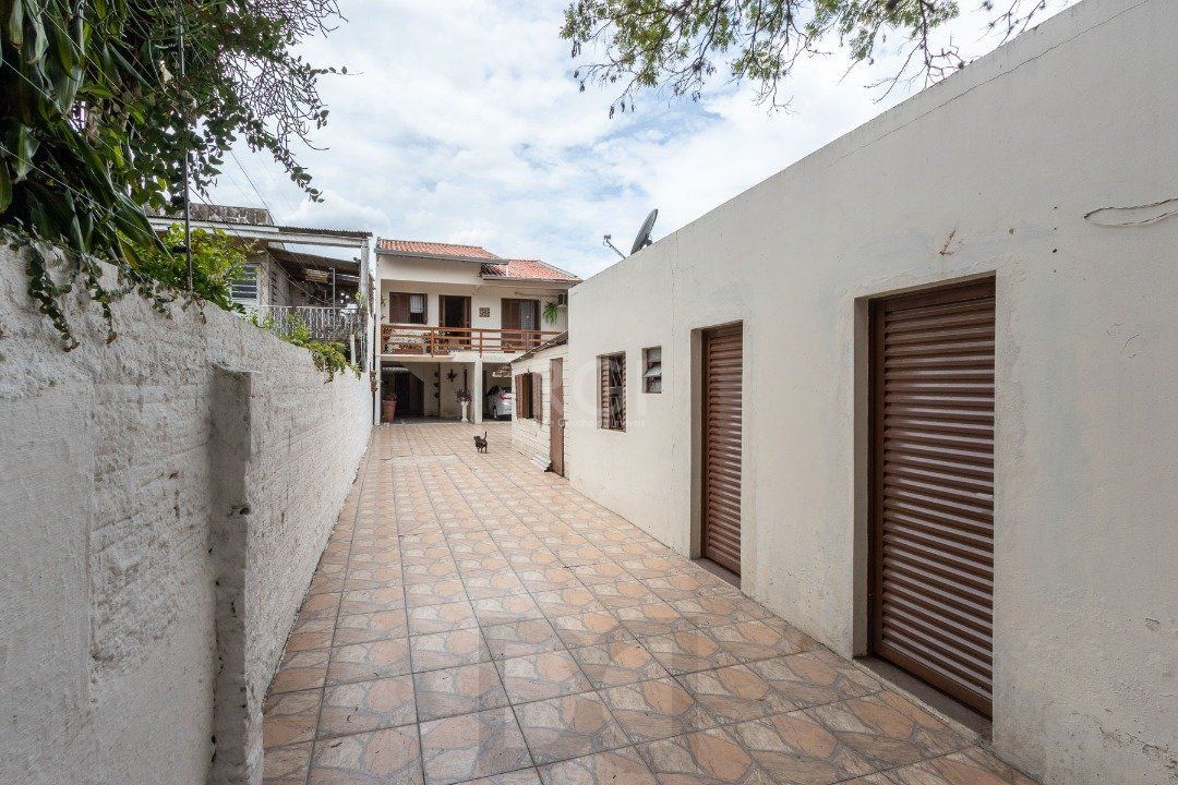 Casa para Venda - 161m², 3 dormitórios, 3 vagas - Nonoai — foto 3