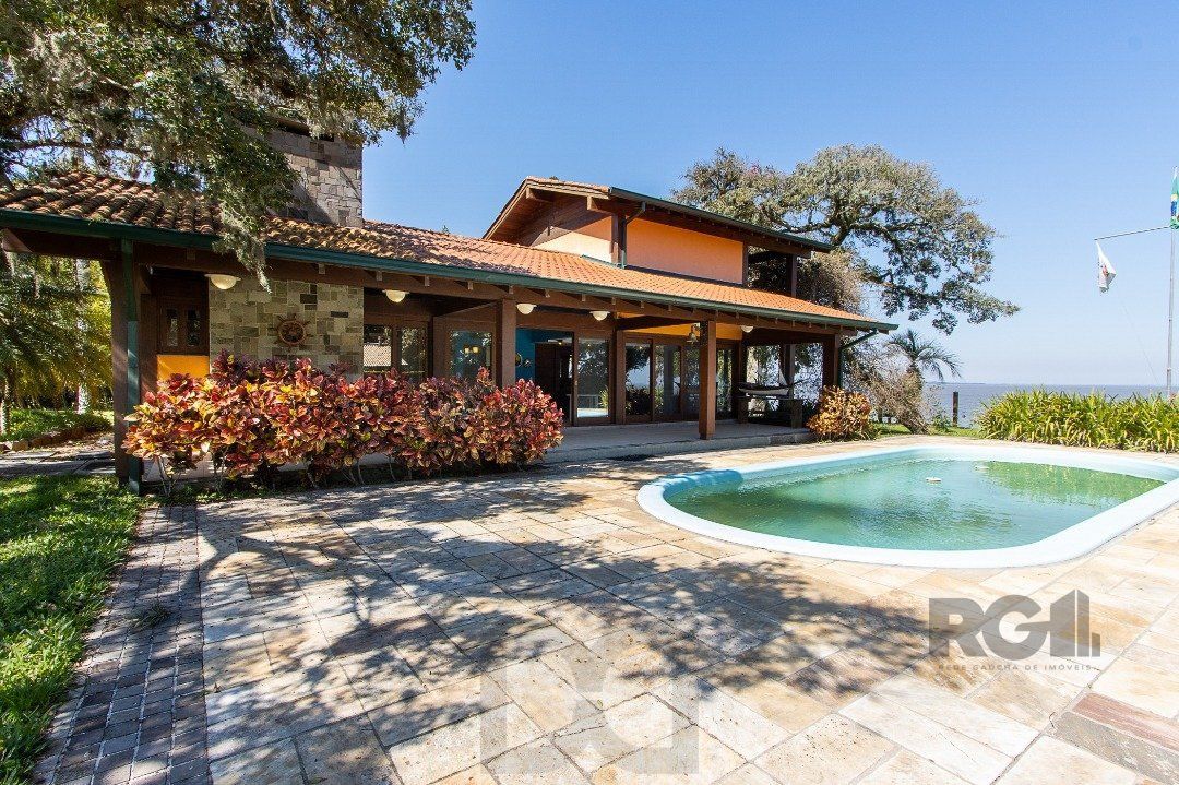 Terreno de 5.200m², rodeado pela natureza, possuindo 482m² de área construída — foto 1