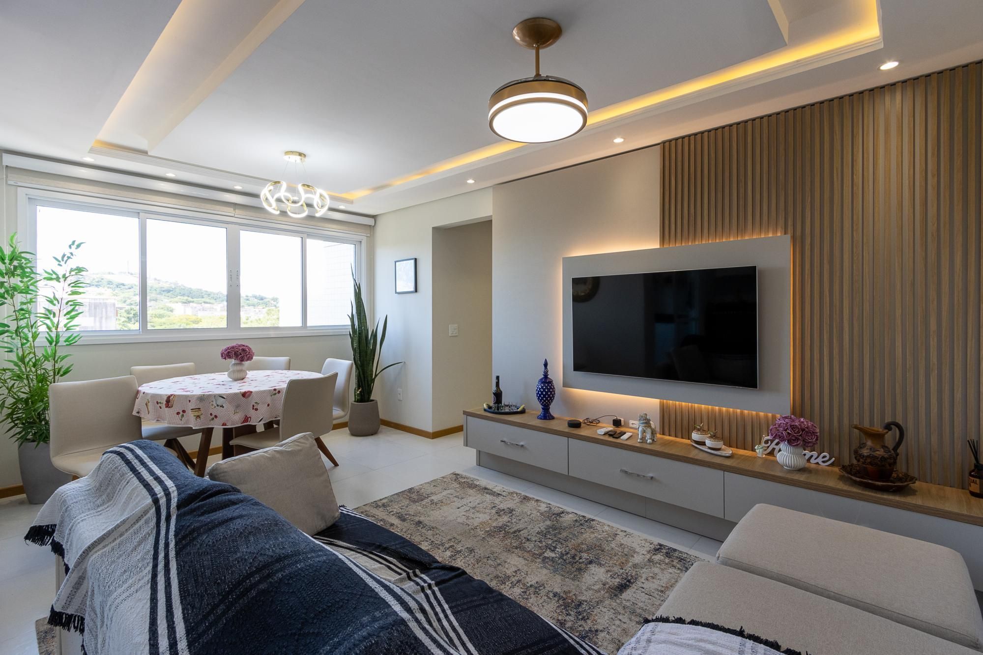 Apartamento | 3 Quartos | 1 Suíte | 103,29m2 Privativos | Vaga Dupla | Bairro Cristal — foto 1
