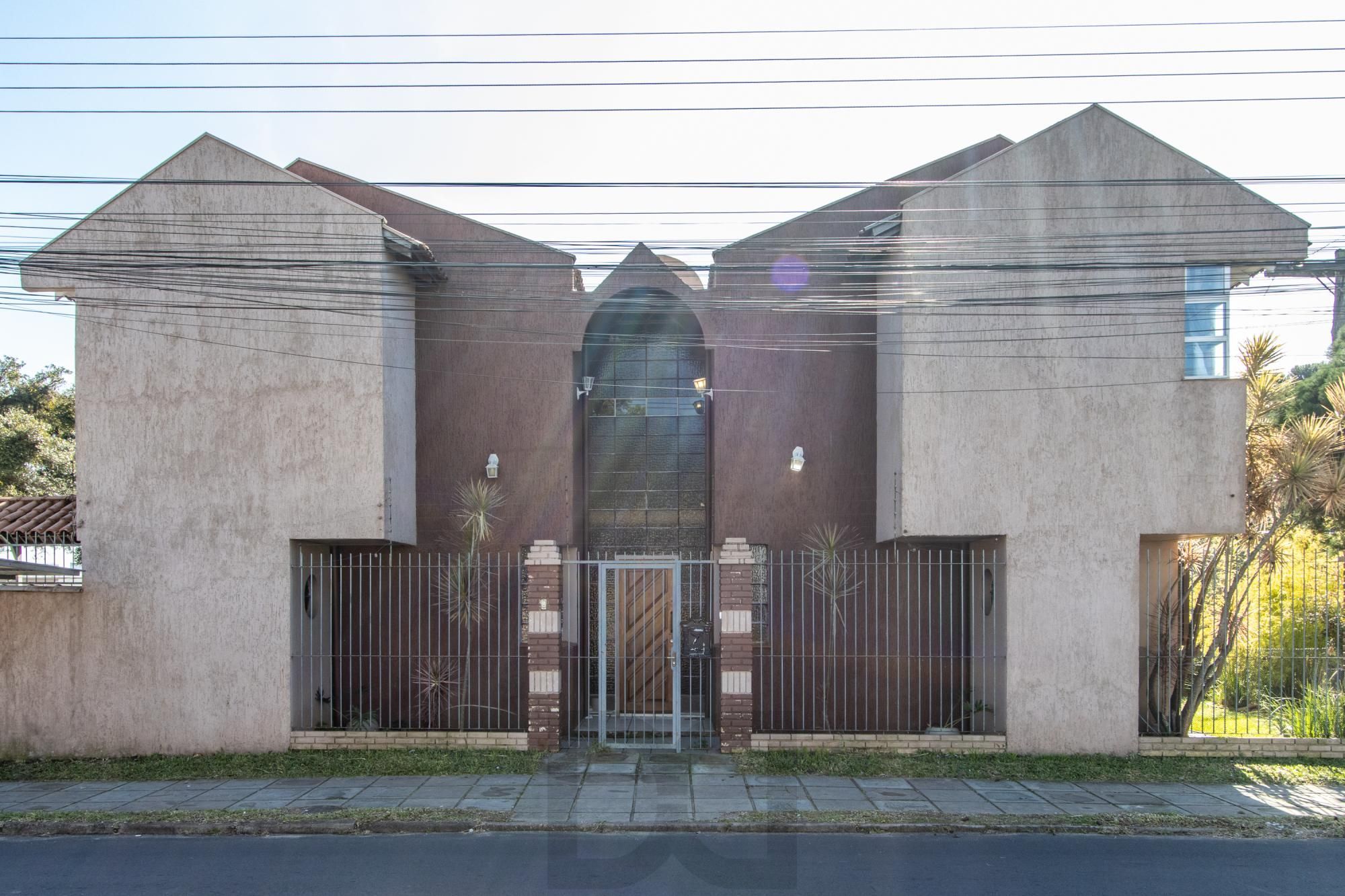 Casa para Venda - 255.68m², 4 dormitórios, sendo 1 suites, 2 vagas - Tristeza — foto 4