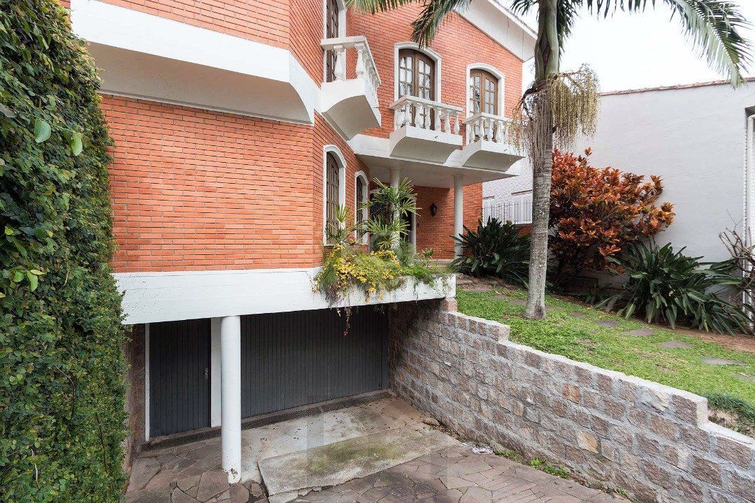 Casa para Venda - 430m², 4 dormitórios, sendo 1 suites, 5 vagas - Cristal — foto 4