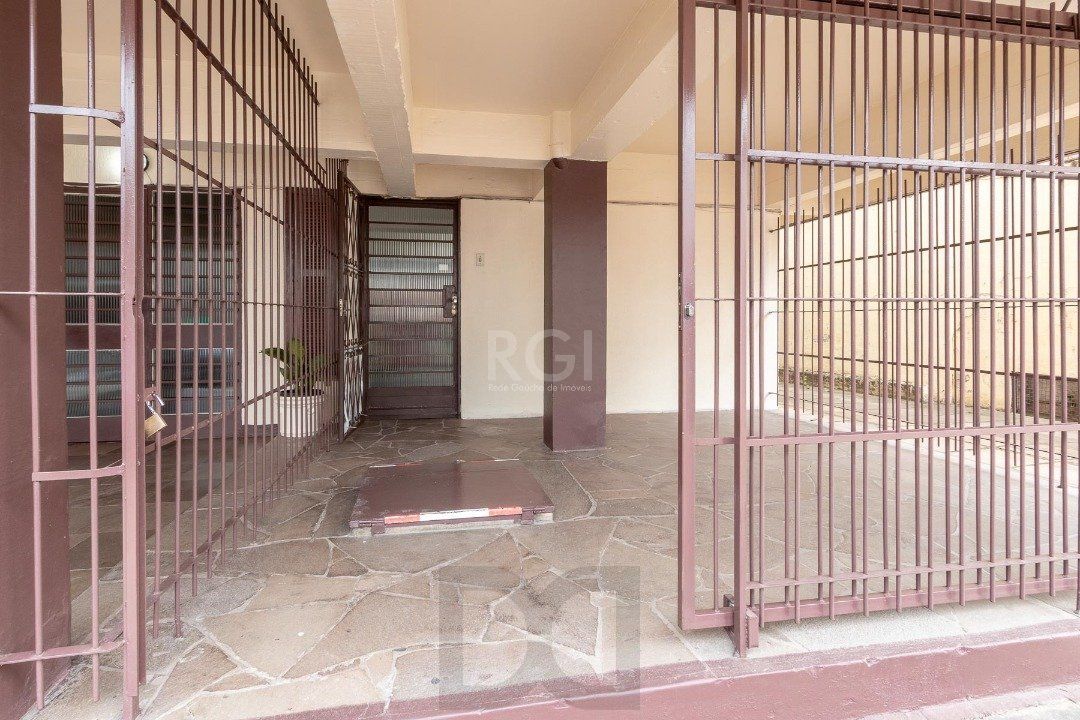 Loja para Venda - 63.25m², 0 dormitórios, Medianeira — foto 2