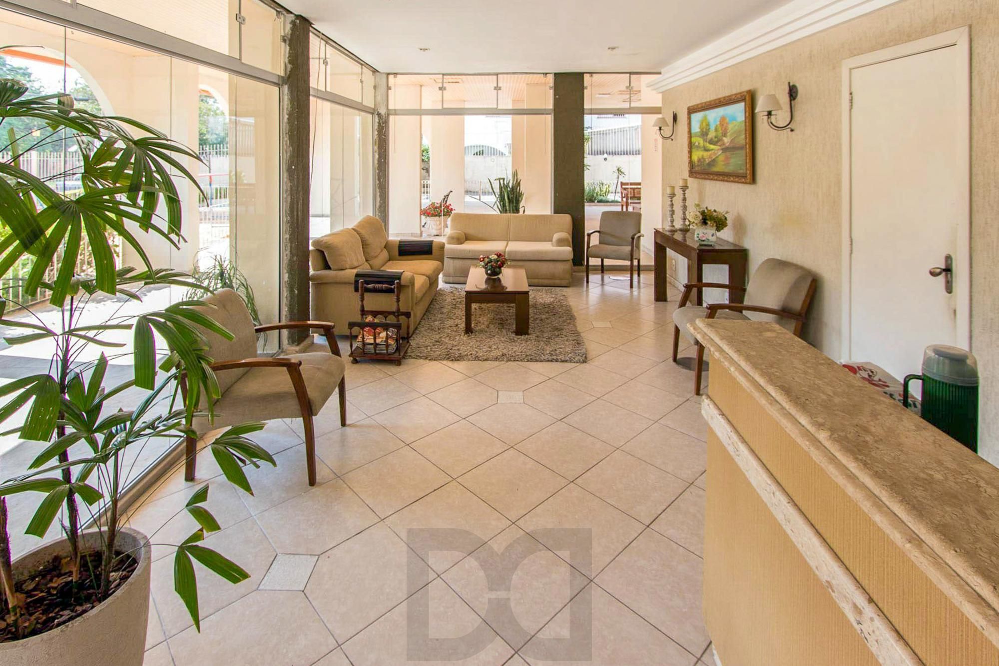 Apartamento de 02 dormitórios, banheiro social e lavabo. Vista panorâmica, cozinha ampla e área de serviço ampla. — foto 26