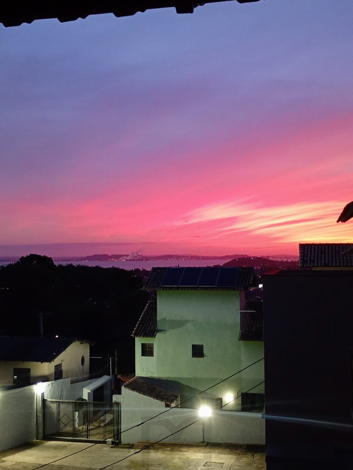Casa de condomínio, 2 dormitórios, 1 vaga, bairro Ipanema. — foto 37